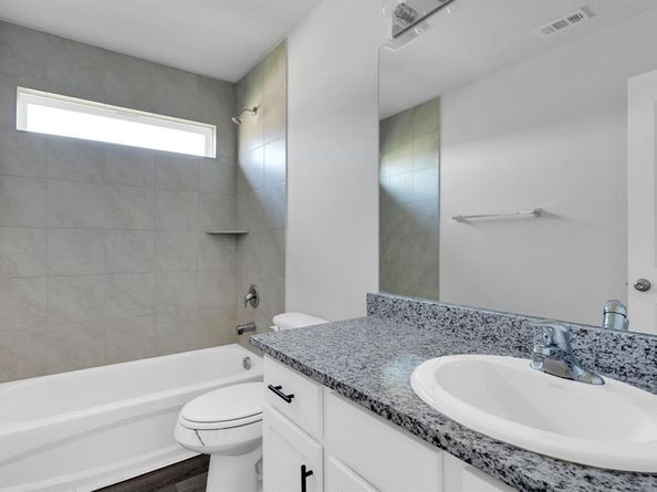 1334  Wentwood Drive , DeSoto Texas 75115