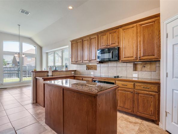 8410  Player Drive , Rowlett Texas 75089