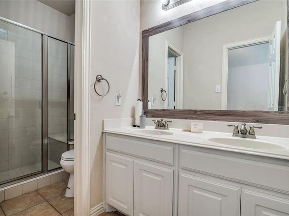 8410  Player Drive , Rowlett Texas 75089