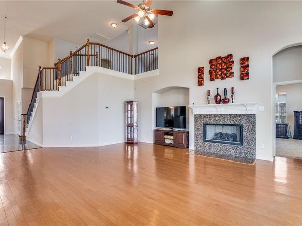 8410  Player Drive , Rowlett Texas 75089