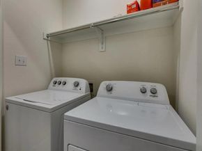 4627  Raleigh Dalton Road , Dallas Texas 75227