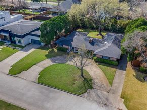 6106  Linden Lane , Dallas Texas 75230