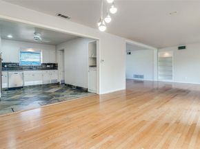 6106  Linden Lane , Dallas Texas 75230