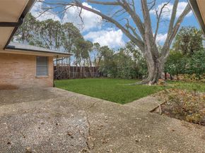 6106  Linden Lane , Dallas Texas 75230