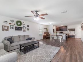 452  Falling Star Drive , Fort Worth Texas 76052