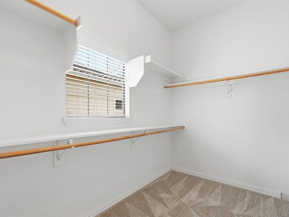 1020  Pavillion Street , Dallas Texas 75204