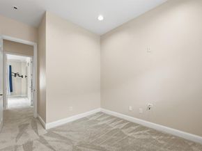 1020  Pavillion Street , Dallas Texas 75204