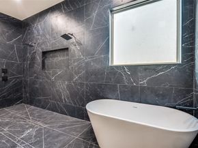 1307  Valley Street , Dallas Texas 75203