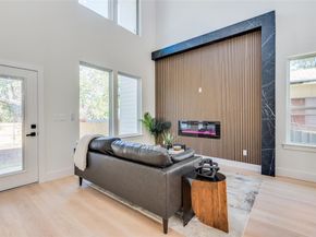 1307  Valley Street , Dallas Texas 75203