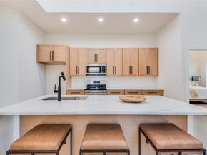 1307  Valley Street , Dallas Texas 75203