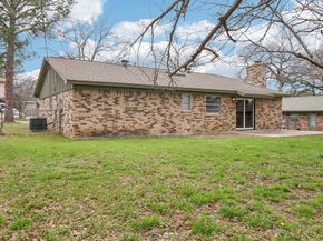 413  Glenhaven Drive , Azle Texas 76020