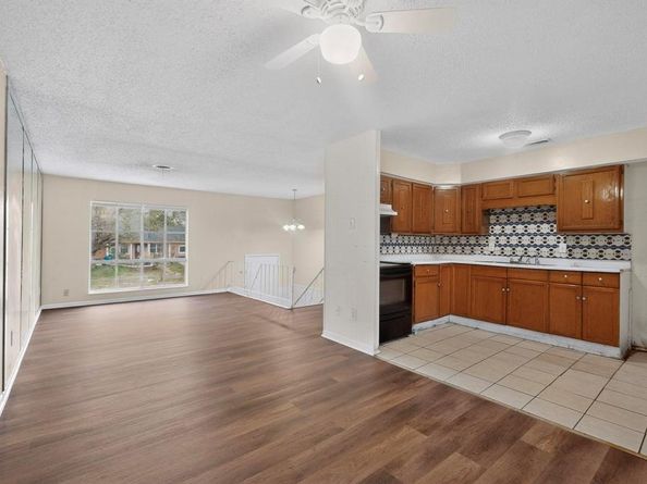 1109  Montclair Drive , Garland Texas 75040