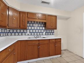 1109  Montclair Drive , Garland Texas 75040