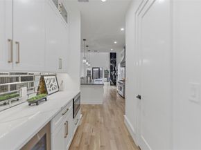 7503  Robin Road , Dallas Texas 75209