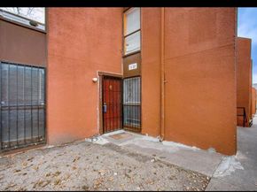 7152  Fair Oaks Avenue  1122, Dallas Texas 75231