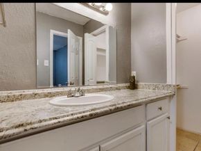 7152  Fair Oaks Avenue  1122, Dallas Texas 75231