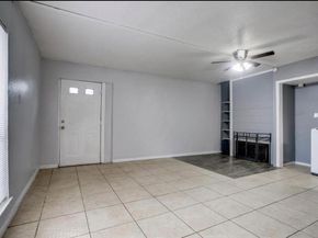 7152  Fair Oaks Avenue  1122, Dallas Texas 75231