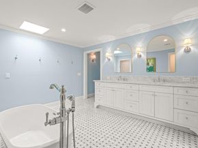 508 N Bailey Avenue , Fort Worth Texas 76107