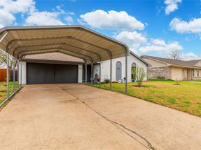 1028  Sunset Drive , Garland Texas 75040