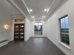 2812  Almanzor Avenue , Irving Texas 75062