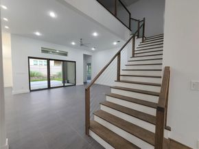 2812  Almanzor Avenue , Irving Texas 75062