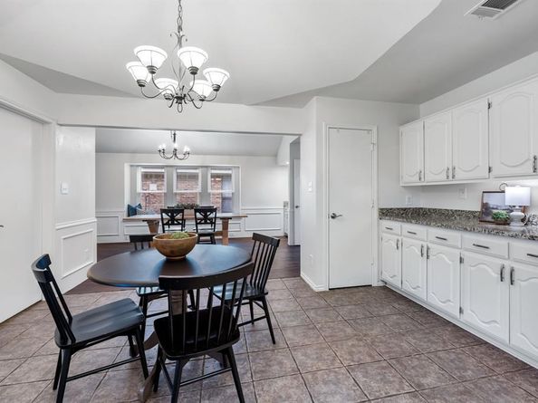 4206 N Hill Drive , Carrollton Texas 75010
