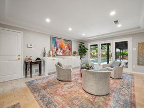 907  Loch Lomond Drive , Arlington Texas 76012