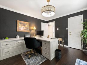 907  Loch Lomond Drive , Arlington Texas 76012