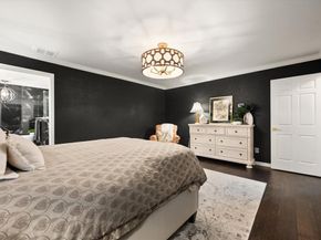 907  Loch Lomond Drive , Arlington Texas 76012