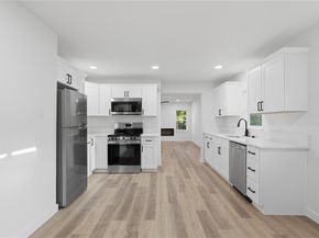 2607  Brandon Street , Dallas Texas 75211