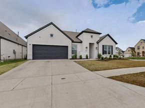 200 W Shetland Lane , Northlake Texas 76247