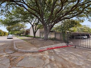 7506 W Northwest Highway  8, Dallas Texas 75225