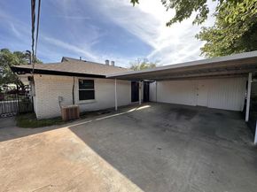 8230  El Retiro Road , Fort Worth Texas 76116