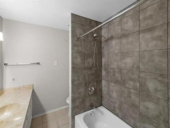 5902  Marvin Loving Drive  204, Garland Texas 75043