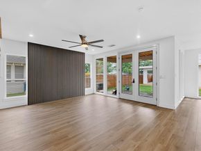 514 S Marlborough Avenue , Dallas Texas 75208