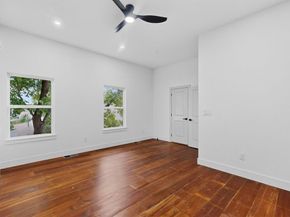 514 S Marlborough Avenue , Dallas Texas 75208