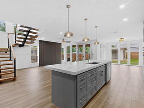 514 S Marlborough Avenue , Dallas Texas 75208