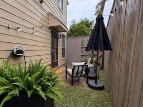 2403  Wild Cherry Way , Dallas Texas 75206