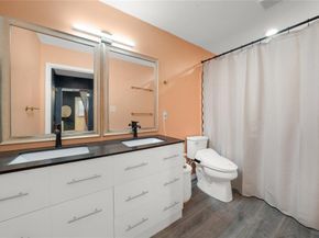 2219  Carnes Street , Dallas Texas 75208