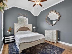 510  Garden Avenue , Euless Texas 76039