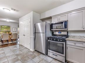 2600  San Marcus Avenue , Dallas Texas 75228