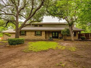104  Wildwood Court , Azle Texas 76020