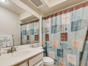 1417  Dogwood Trail , Lewisville Texas 75067