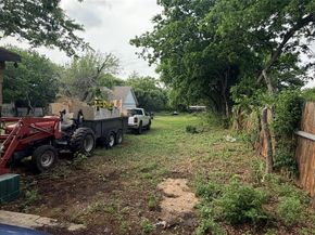 3039  Gibbs Williams Road , Dallas Texas 75233