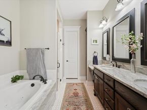 840  Edgefield Road , Fort Worth Texas 76107