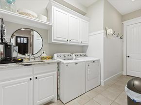 840  Edgefield Road , Fort Worth Texas 76107