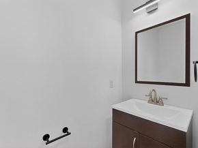 714  Ashbrook Court , Euless Texas 76039