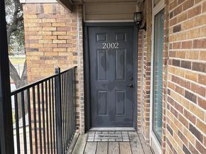 8109  Skillman Street  2002, Dallas Texas 75231