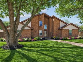 913  Ashland Court , Mansfield Texas 76063