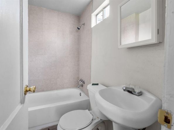 309  Hallvale Drive , White Settlement Texas 76108